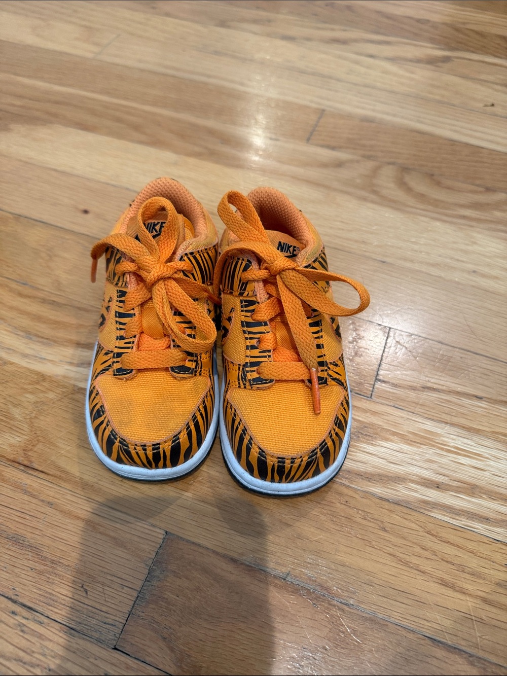 Nike Kids Orange Tiger-Print Sneakers